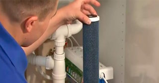 Установка угольных фильтров для воды и вытяжки от 3625 рублей в Юрге